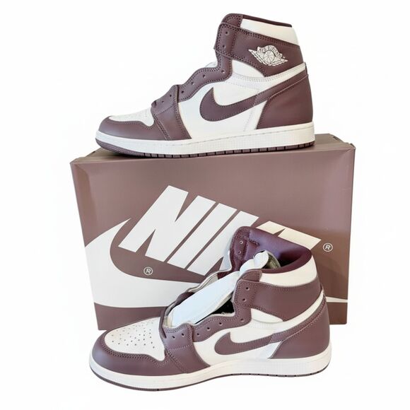 Nike Air Jordan 1 Retro High OG Mauve - Size 11M DZ5485-105